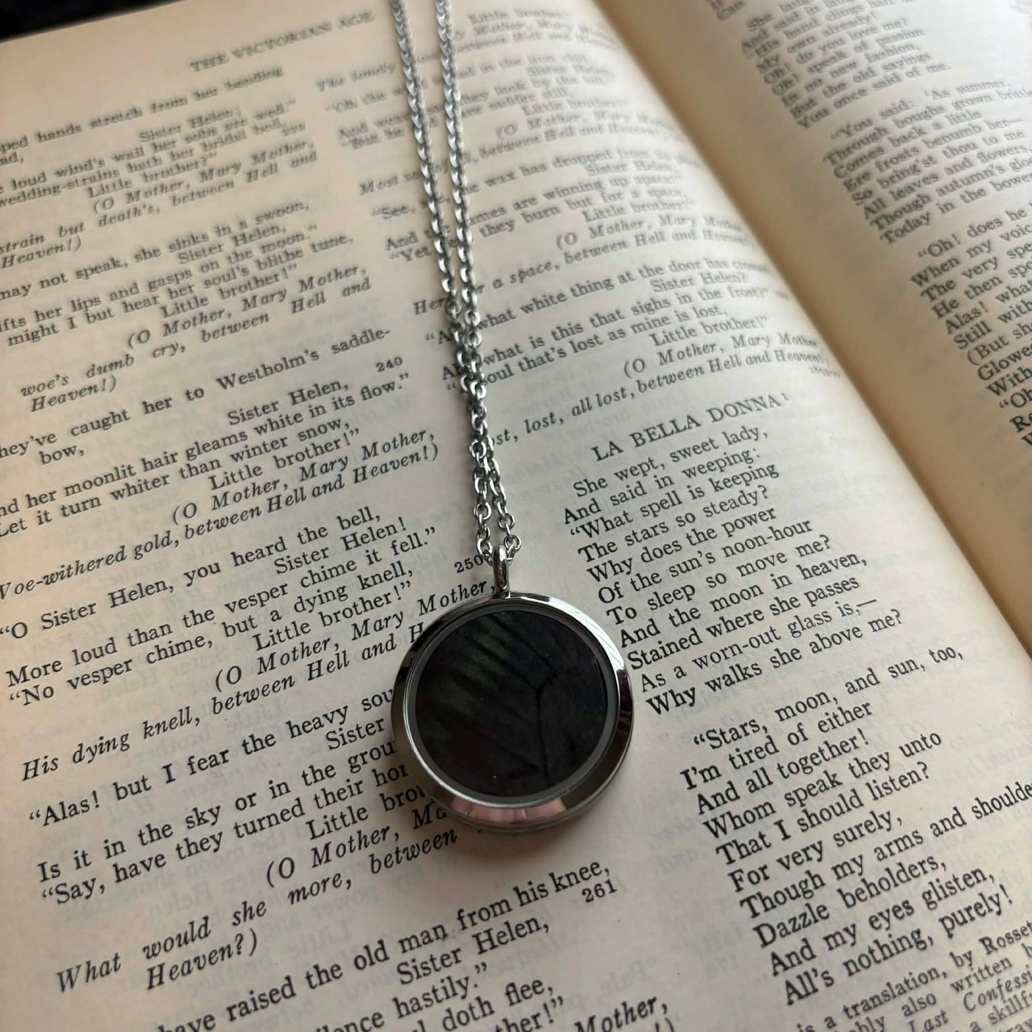 Quartz Curiosity Locket I