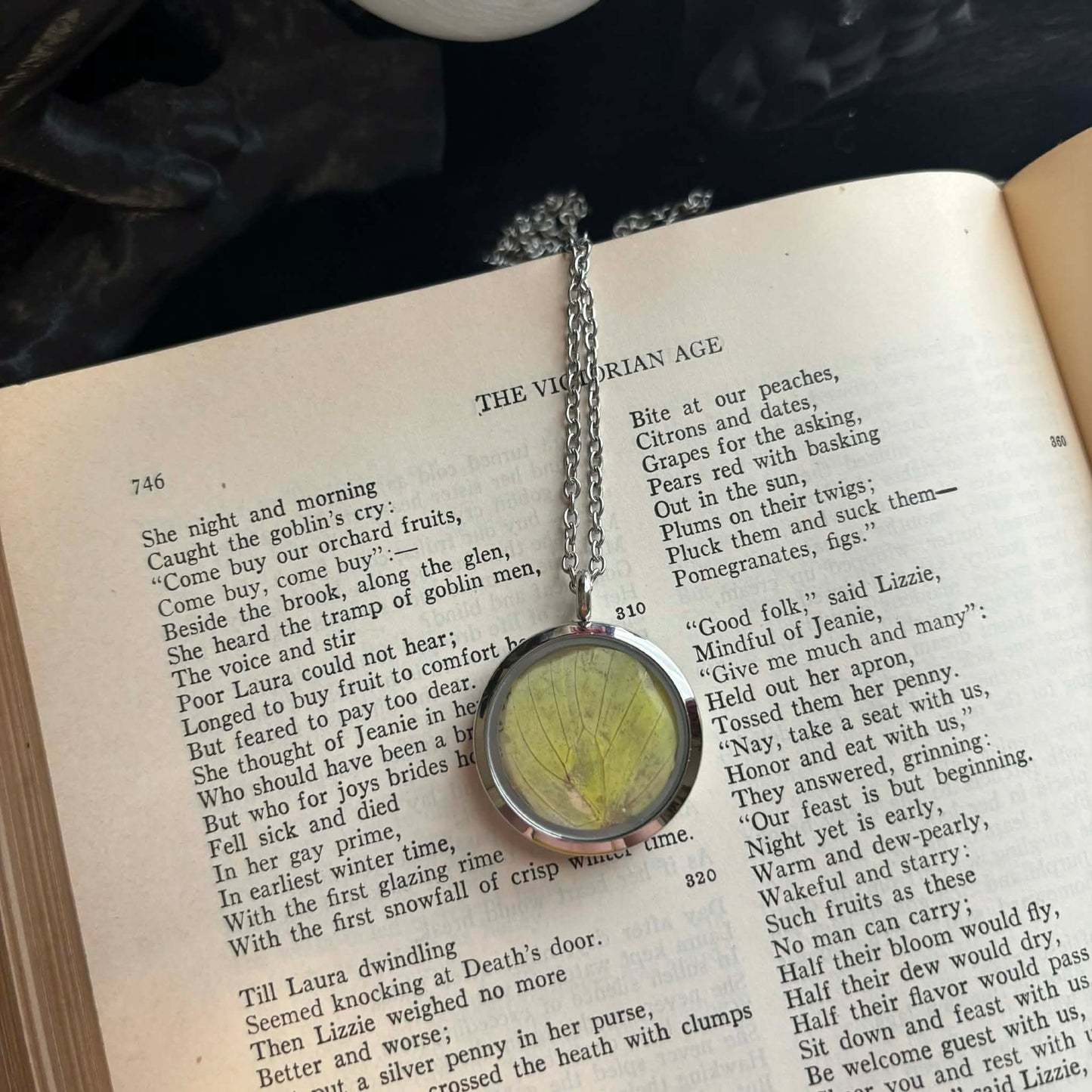 Quartz Curiosity Locket II